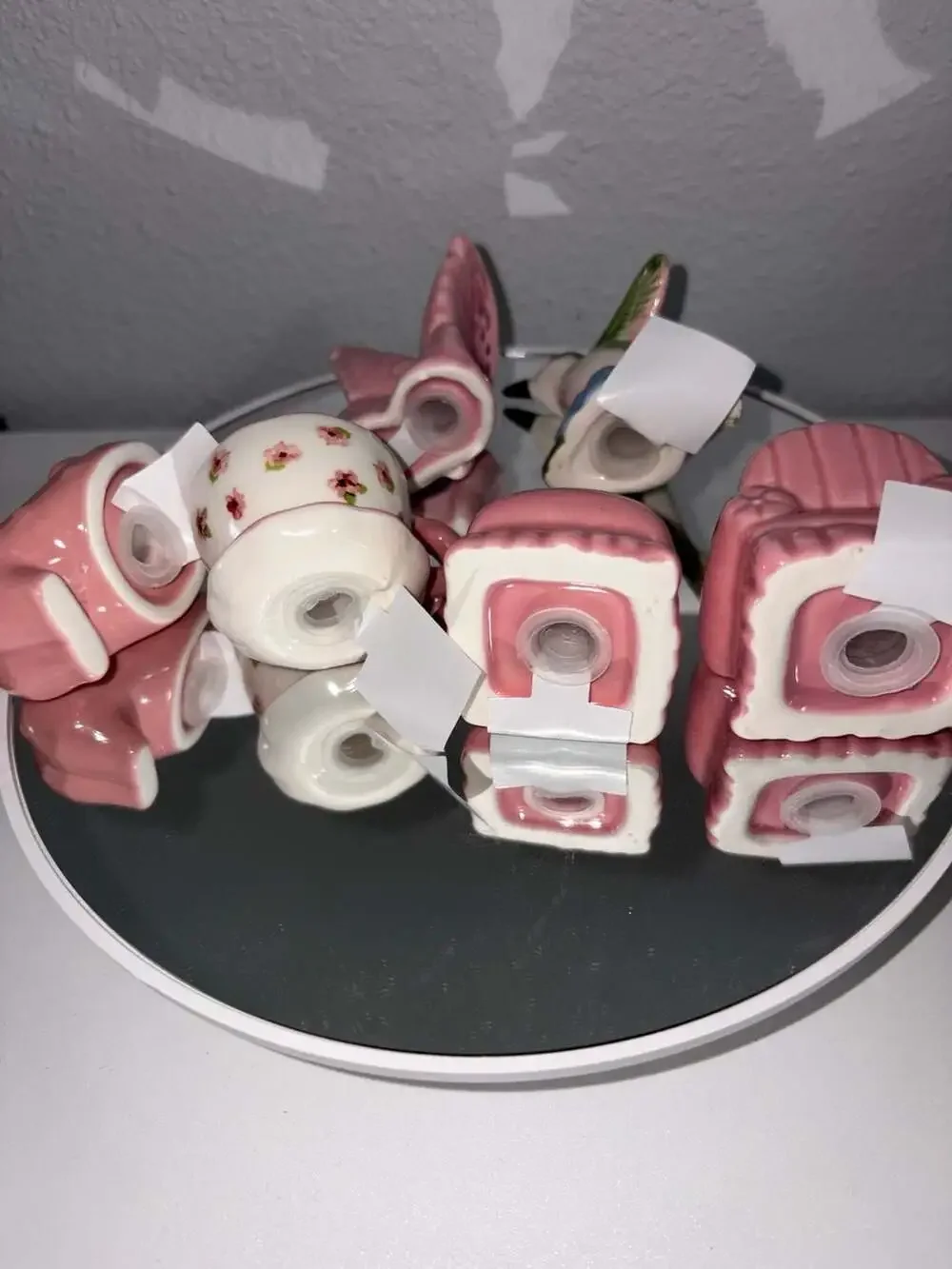 Lot of 6 Cracker Barrel ‘Pretty in Pink’ Mini Salt and Pepper Shakers